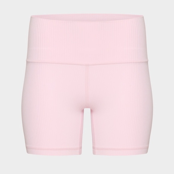 Aritzia | TNA Golden Bike Shorts | Size XS | Baby Pink - Picture 1 of 8